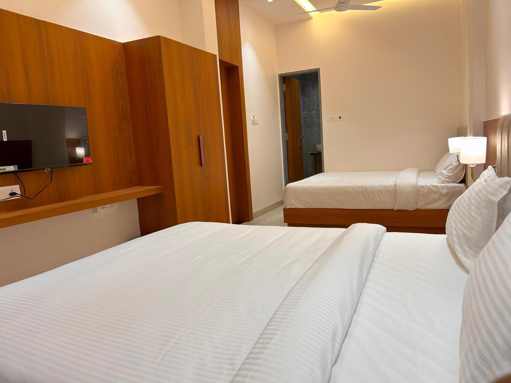 Hotel Neem Heritage Shirdi Exterior foto